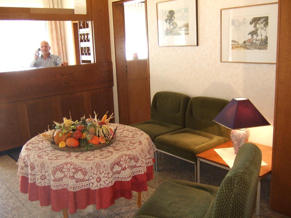 Hotel Am Schoenbuchrand Tübingen Extérieur photo
