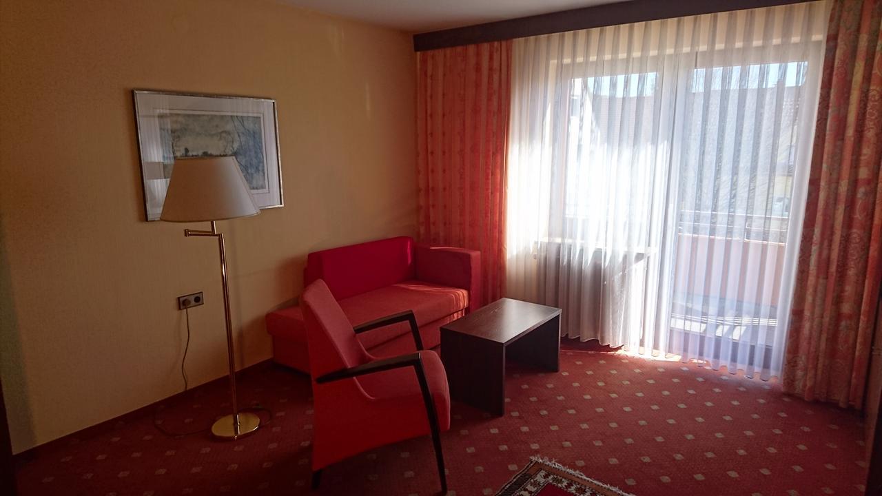Hotel Am Schoenbuchrand Tübingen Extérieur photo
